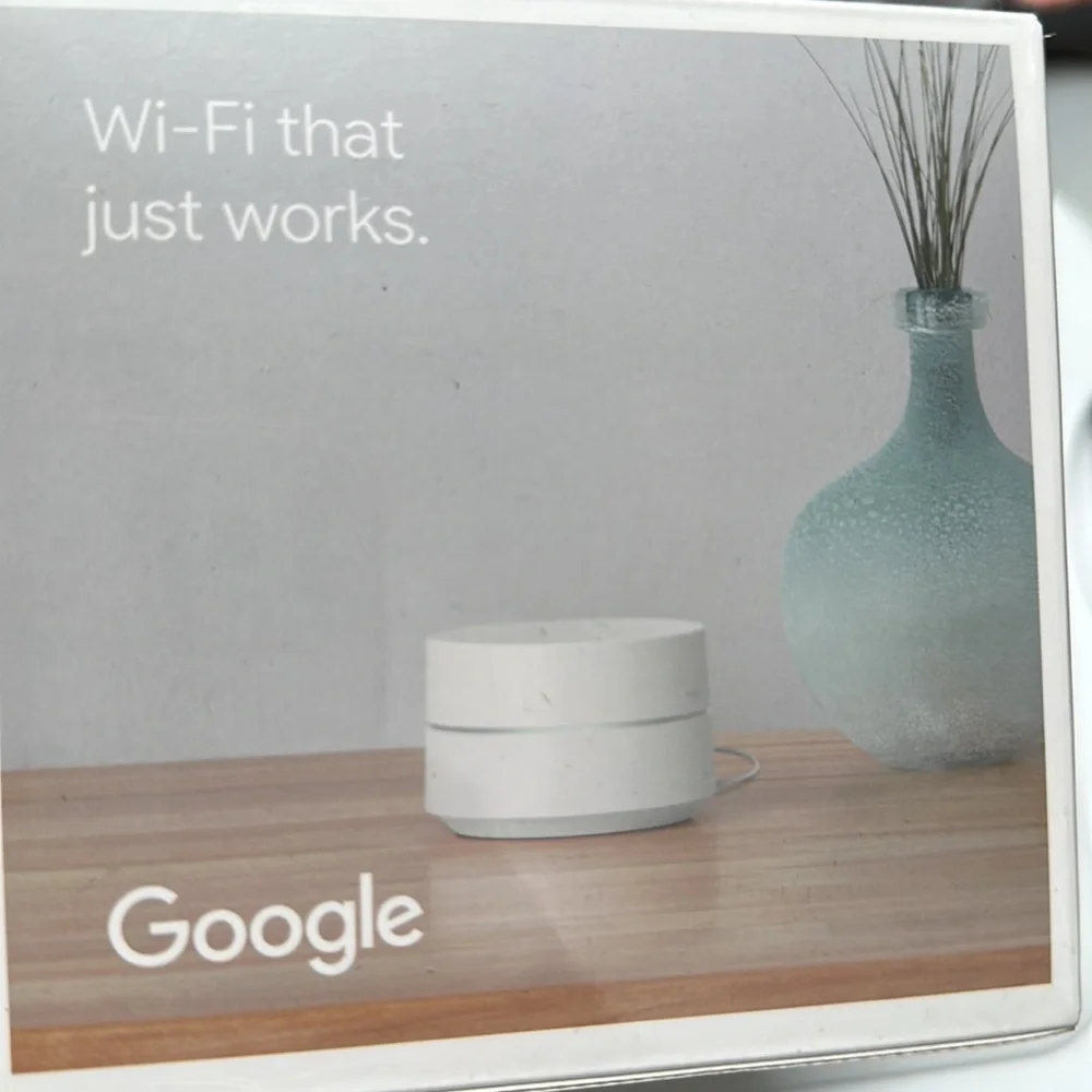 GOOGLE WIFI MESH ROUTER SEALED BRAND NEW IN BOX